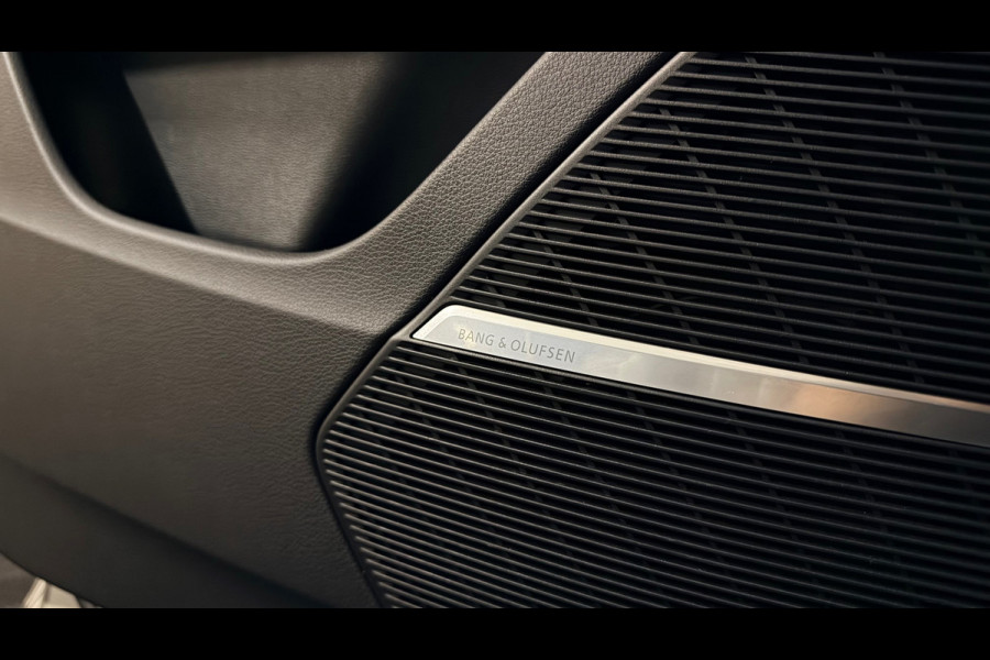 Audi Q8 55 TFSI e quattro |3X S Line|ABT|PANO|SOFTCLOSE|B&O|360CAM|DEALER ONDERHOUDEN| LUCHTVERING |23 INCH|PLUG IN|340PK|BOMVOL!