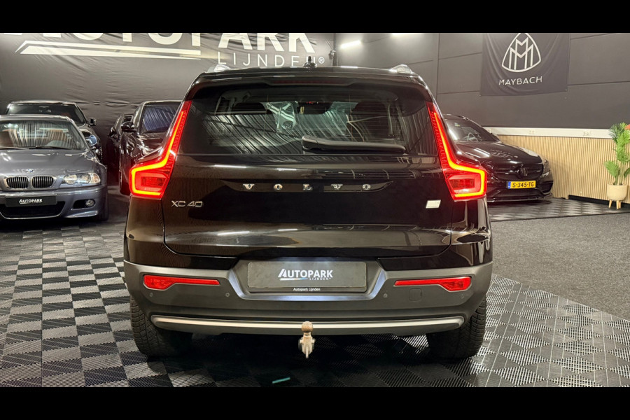 Volvo XC40 1.5 T4 Recharge | Trekhaak| Dodehoek |ACC | Carplay | Elektrische kofferklep| Camera achter
