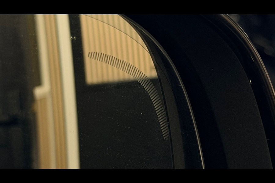 Volvo XC40 1.5 T4 Recharge | Trekhaak| Dodehoek |ACC | Carplay | Elektrische kofferklep| Camera achter