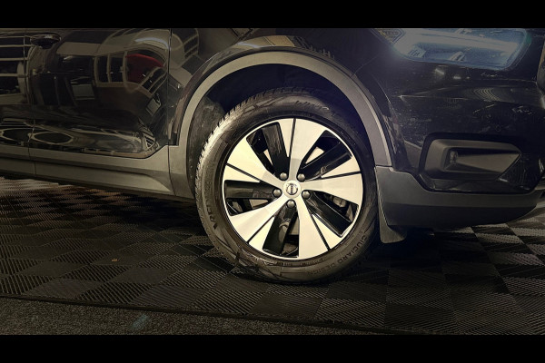 Volvo XC40 1.5 T4 Recharge | Trekhaak| Dodehoek |ACC | Carplay | Elektrische kofferklep| Camera achter