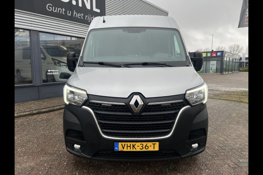 Renault Master T35 2.3 dCi 135 L2H2
