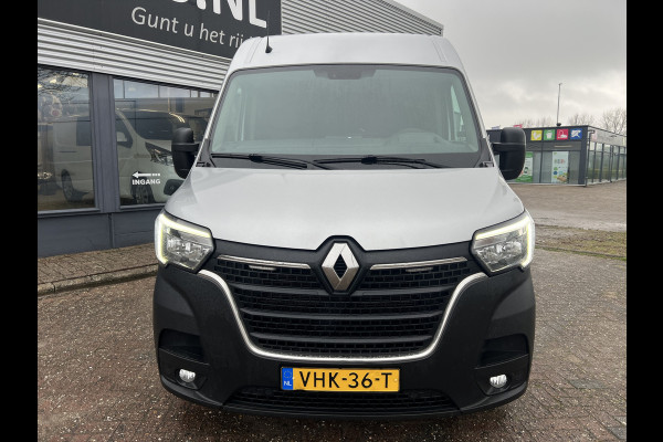 Renault Master T35 2.3 dCi 135 L2H2
