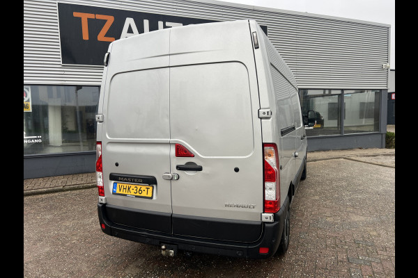 Renault Master T35 2.3 dCi 135 L2H2