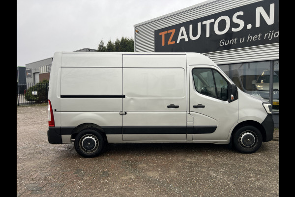 Renault Master T35 2.3 dCi 135 L2H2