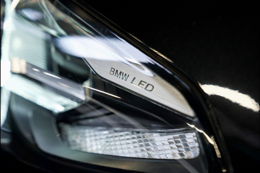 BMW 5 Serie 520i M-Sport PANO/HUD/360CAM/GARANTIE 2027/MEMORY/SFEERVERLICHTING/BOMVOL!