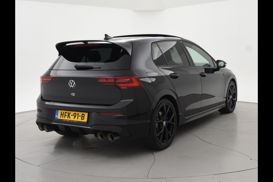 Volkswagen Golf R 2.0 TSI R 4MOTION 320 PK + AKRAPOVIC UITLAAT | PANORAMA | STOELVENTILATIE | HARMAN/KARDON | NAPPA LEDER