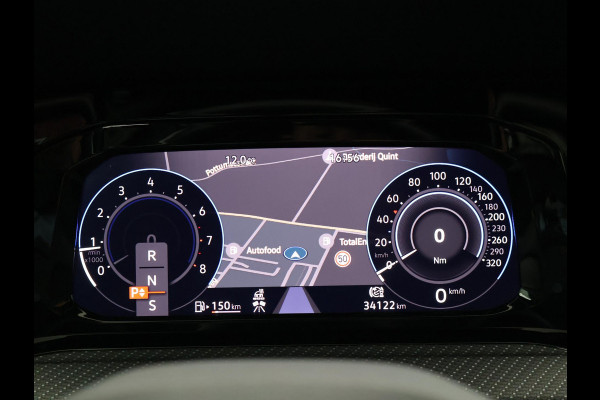 Volkswagen Golf R 2.0 TSI R 4MOTION 320 PK + AKRAPOVIC UITLAAT | PANORAMA | STOELVENTILATIE | HARMAN/KARDON | NAPPA LEDER
