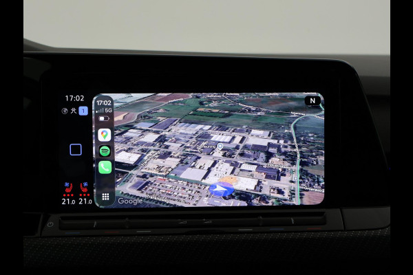 Volkswagen Golf R 2.0 TSI R 4MOTION 320 PK + AKRAPOVIC UITLAAT | PANORAMA | STOELVENTILATIE | HARMAN/KARDON | NAPPA LEDER