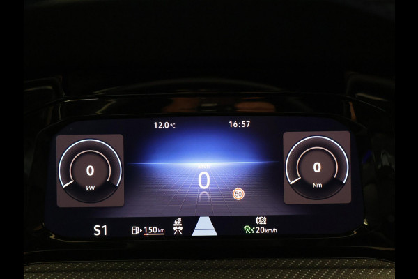 Volkswagen Golf R 2.0 TSI R 4MOTION 320 PK + AKRAPOVIC UITLAAT | PANORAMA | STOELVENTILATIE | HARMAN/KARDON | NAPPA LEDER