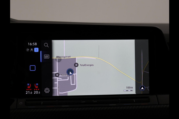 Volkswagen Golf R 2.0 TSI R 4MOTION 320 PK + AKRAPOVIC UITLAAT | PANORAMA | STOELVENTILATIE | HARMAN/KARDON | NAPPA LEDER