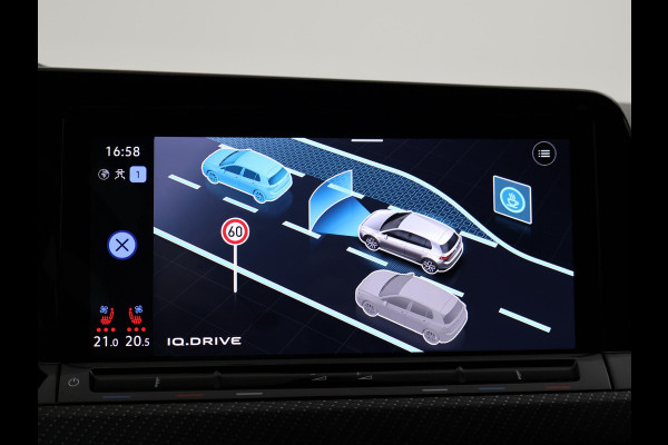 Volkswagen Golf R 2.0 TSI R 4MOTION 320 PK + AKRAPOVIC UITLAAT | PANORAMA | STOELVENTILATIE | HARMAN/KARDON | NAPPA LEDER