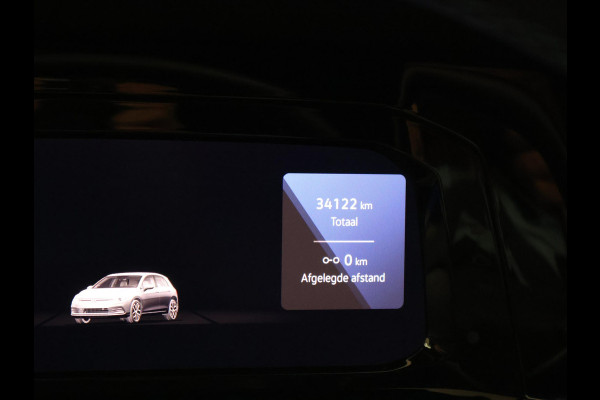 Volkswagen Golf R 2.0 TSI R 4MOTION 320 PK + AKRAPOVIC UITLAAT | PANORAMA | STOELVENTILATIE | HARMAN/KARDON | NAPPA LEDER