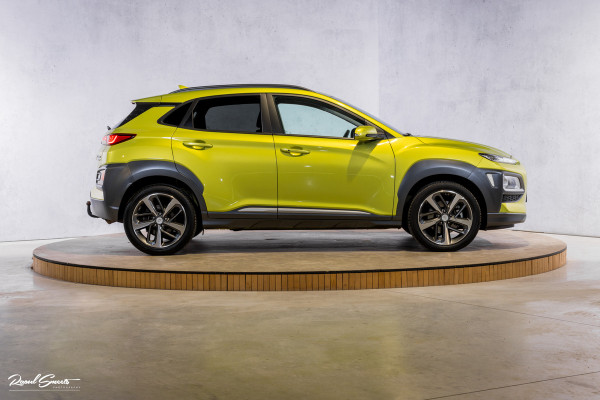 Hyundai Kona 1.6 T-GDI 4WD Premium | Trekhaak | Keyless | Primium audio | Blis | Apple carplay |