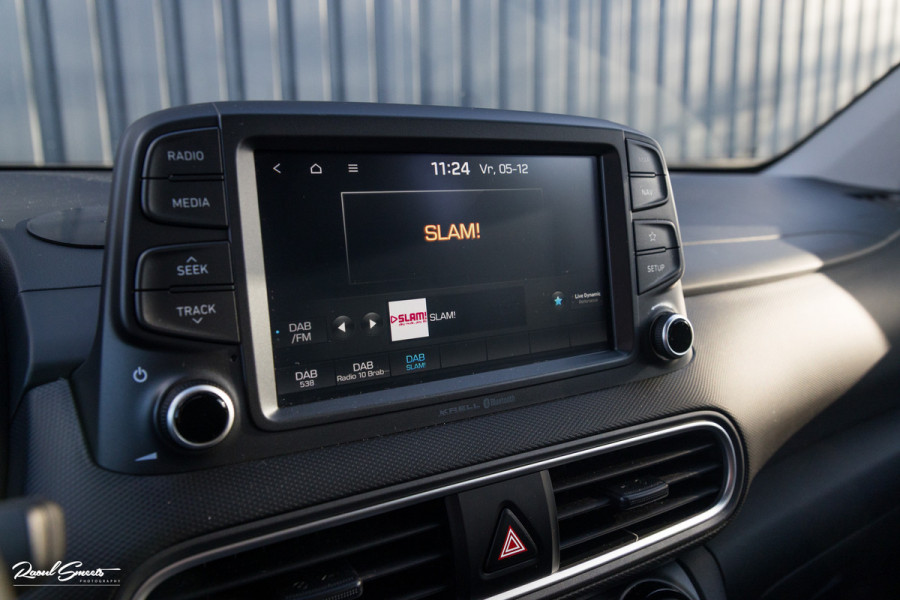 Hyundai Kona 1.6 T-GDI 4WD Premium | Trekhaak | Keyless | Primium audio | Blis | Apple carplay |