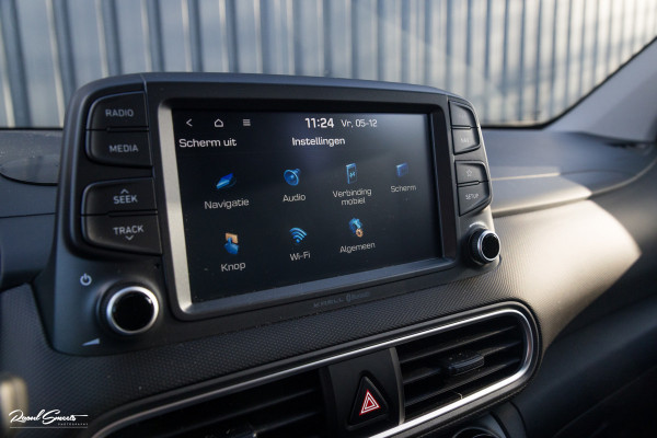 Hyundai Kona 1.6 T-GDI 4WD Premium | Trekhaak | Keyless | Primium audio | Blis | Apple carplay |