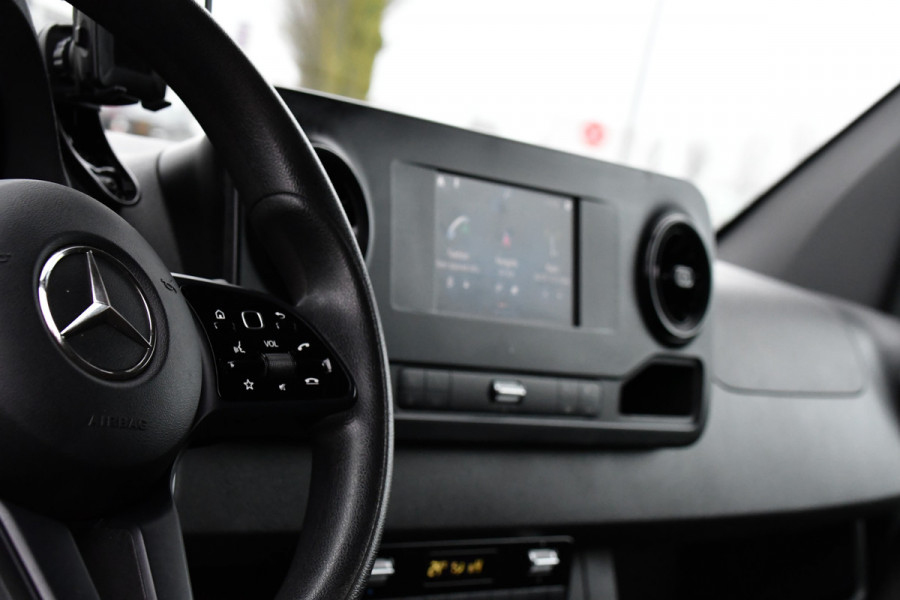 Mercedes-Benz Sprinter 316 2.2 CDI L2H2 PB Edition Camera, Cruise, LED, Carplay, Sensoren, NAVI, 164pk, Automaat, Trekhaak, Keyless, Airco, Uniek!
