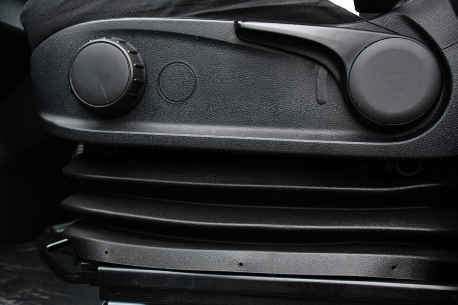 Mercedes-Benz Sprinter 316 2.2 CDI L2H2 PB Edition Camera, Cruise, LED, Carplay, Sensoren, NAVI, 164pk, Automaat, Trekhaak, Keyless, Airco, Uniek!