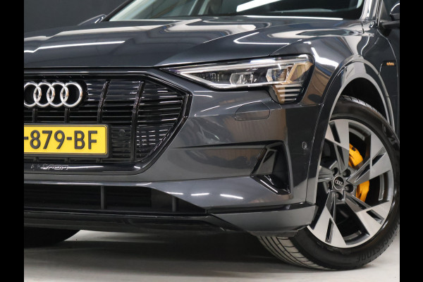 Audi e-tron 55 quattro Business edition Plus 95 kWh [TREKHAAK AFNEEMBAAR, LUCHTVERING, SCHUIFKANTELDAK, MEMORY SEATS, APPLE CARPLAY, ANDROID, SPORTSTOELEN, ADAPTIVE CRUISE, PDC V+A, STOELVERWARMING, NIEUWSTAAT]