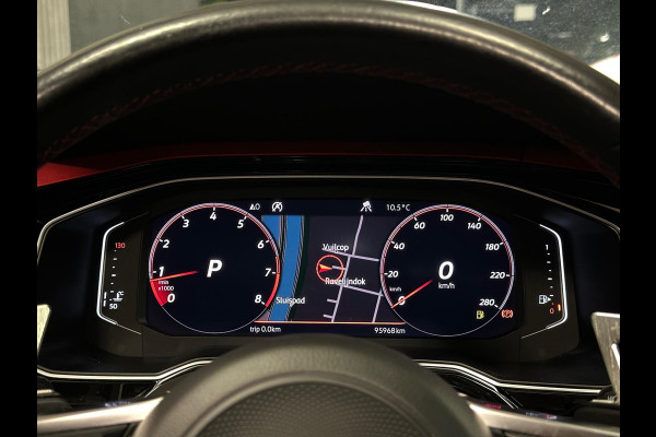 Volkswagen Polo 2.0 TSI GTI|PANO|KEYLESS|BEATS|BOMVOL!