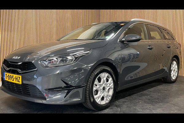 Kia Ceed Sportswagon 1.5 T-GDi DynamicLine|160PK|TREKH.|CARPLAY+ANDROID|CAMERA|CLIMATE+CRUISE CONTROL|1E EIG.|INCL.BTW|NL AUTO|NAP