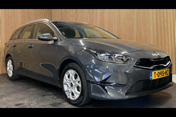 Kia Ceed Sportswagon 1.5 T-GDi DynamicLine|160PK|TREKH.|CARPLAY+ANDROID|CAMERA|CLIMATE+CRUISE CONTROL|1E EIG.|INCL.BTW|NL AUTO|NAP