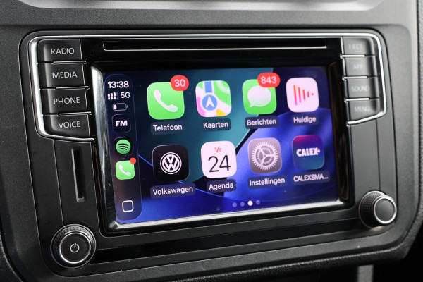 Volkswagen Caddy 2.0 TDI DSG Exclusive | Bi-Xenon | ACC | CarPlay | Camera | Navigatie | F1 Flippers | | Lederen bekleding | PDC | MF Stuur | Spoilerkit | NAP Logisch | Nieuwe APK