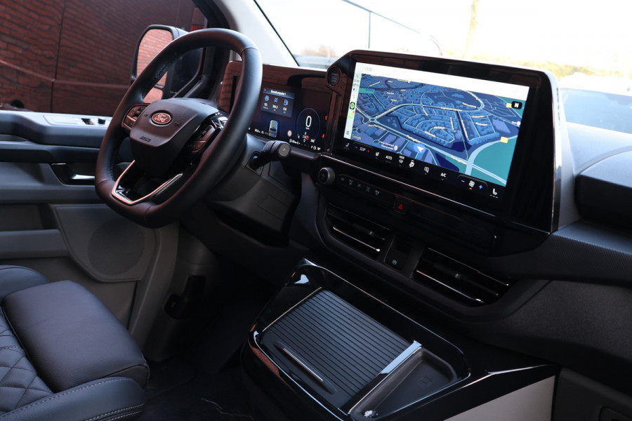 Ford Transit Custom 320 2.0 TDCI 170 PK L2H1 Limited DC | Dubbel Cabine | 360 Camera | ACC | Blind Spot | Navigatie | Camera | CarPlay | Lane Assist Elek. Trekhaak | 5-Zitter | BPM VRIJ | Verlengde fabrieksgarantie tot 12-2029