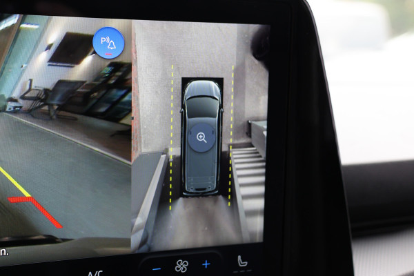 Ford Transit Custom 320 2.0 TDCI 170 PK L2H1 Limited DC | Dubbel Cabine | 360 Camera | ACC | Blind Spot | Navigatie | Camera | CarPlay | Lane Assist Elek. Trekhaak | 5-Zitter | BPM VRIJ | Verlengde fabrieksgarantie tot 12-2029