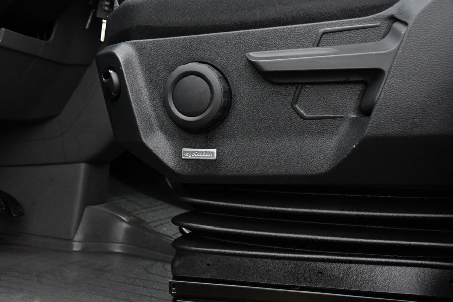 MAN TGE 3.180 35 2.0 L4H3 4x4 PB Edition Cruise, Carplay, Camera, Clima, LED, 177pk, Automaat. Leder, Multimedia, Uniek!