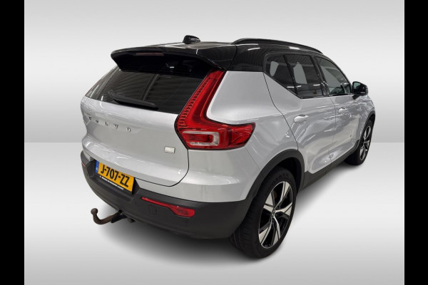 Volvo XC40 Recharge P8 AWD R-Design / Trekhaak / Camera / Keyless / Harman Kardon / 19'' / Half leder / Stuur+Stoelverwarming / DAB / Dodehoek / ACC