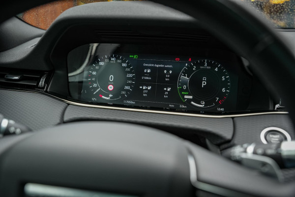 Land Rover Range Rover Evoque 1.5 P300e AWD R-Dynamic SE Panodak Meridian Memory 360 Camera Stoelverw. Cruise Stuurverw.