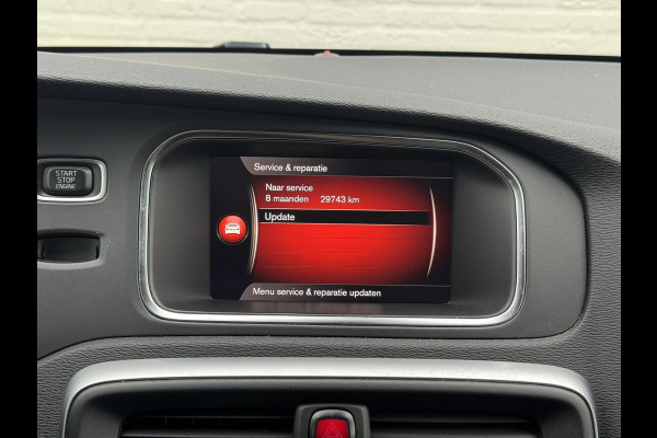 Volvo V40 1.5 T2 R-design Aut Navigatie Keyless Leder+verwarming Pdc v+a Led Clima