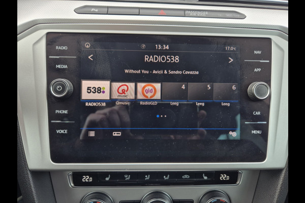 Volkswagen Passat Variant 1.4 TSI ACT Highline ,airco,Carplay/Andriod,adap cruise,navigatie,stoelverwarming,parkeersensoren,