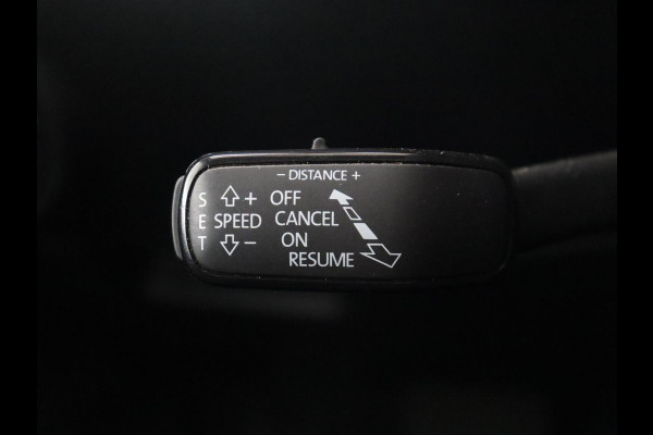 Škoda Superb 1.4 TSI iV Sportline | Panoramadak | Trekhaak | Stoelverwarming | Adaptive cruise | Camera | Alcantara | 19'' | Carplay | Matrix LED | Navigatie | Achterbankverwarming | PHEV | Plug In