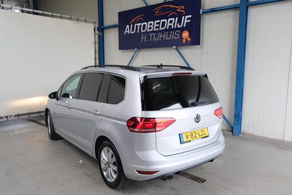 Volkswagen Touran 2.0 TDI 150 PK DSG > Grijskenteken < - Airco, Cruise, PDC.