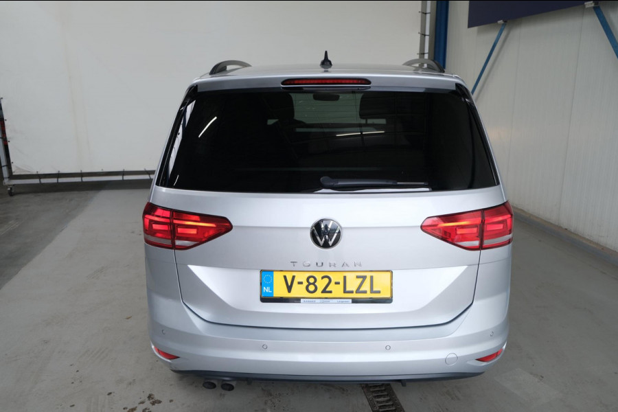 Volkswagen Touran 2.0 TDI 150 PK DSG > Grijskenteken < - Airco, Cruise, PDC.
