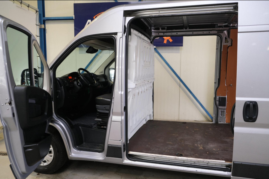 Peugeot Boxer 435 2.2 BlueHDi 165 L3H2 Zwaar Premium