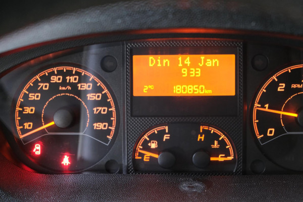 Peugeot Boxer 435 2.2 BlueHDi 165 L3H2 Zwaar Premium