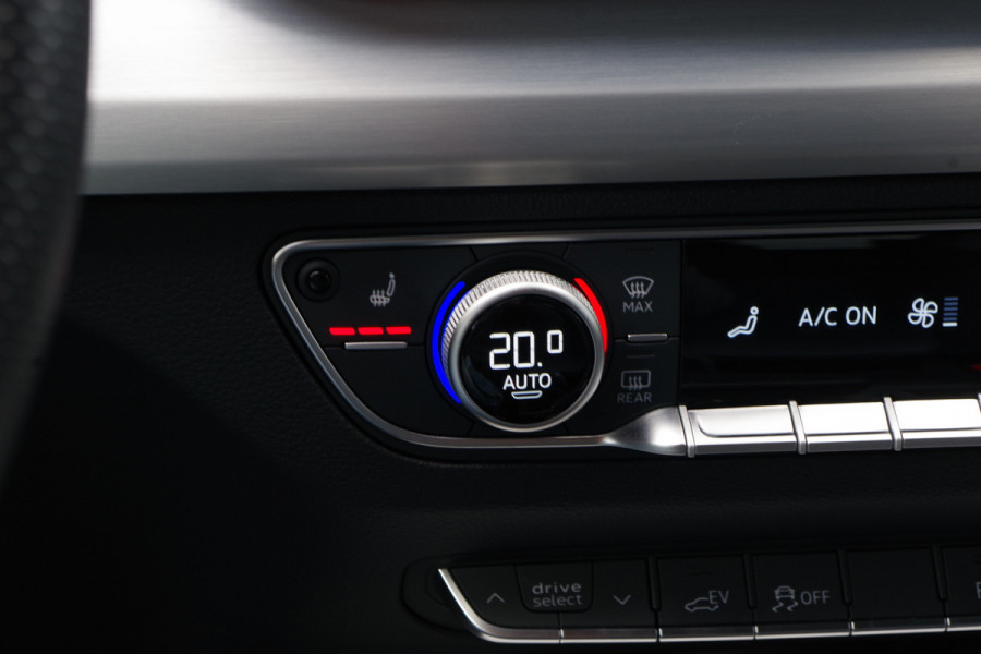 Audi Q5 55 TFSI e 367 PK Quattro Competition S-Line PHEV, Panoramadak, RS-Leder, Tour-Pakket, Carplay