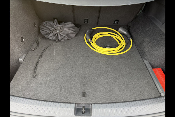 Seat Tarraco 1.4 TSI e-Hybrid PHEV FR / 20"LM / 360 camera / Trekhaak (1800kg)  / Keyless / Navi / Carplay / BTW