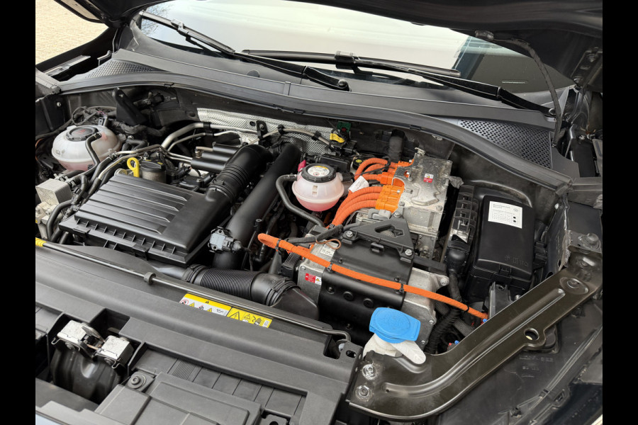 Seat Tarraco 1.4 TSI e-Hybrid PHEV FR / 20"LM / 360 camera / Trekhaak (1800kg)  / Keyless / Navi / Carplay / BTW