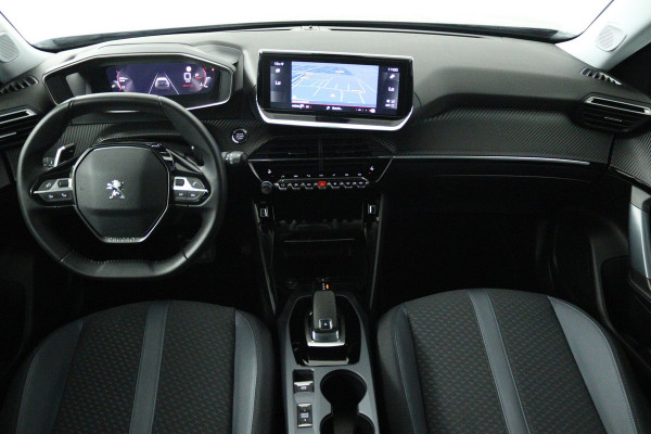 Peugeot 2008 1.2 PureTech Blue Lease Allure (ACHTERUITRIJCAMERA, STOELVERWARMING, AUTOMAAT, LANE-ASSIST, PARKEERSENSOREN)