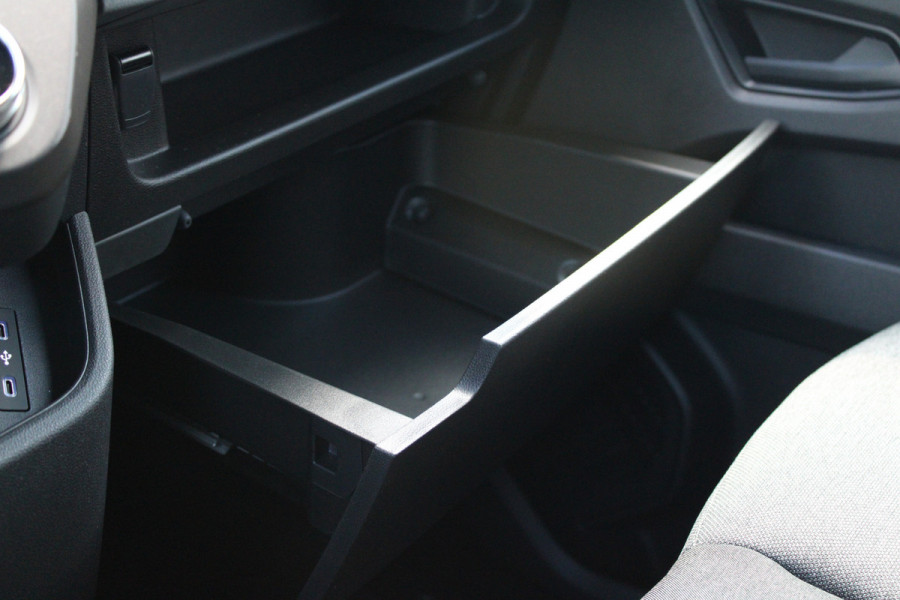 Renault Master T35 2.0 dCi 170pk L2H2 Extra - 2x Schuifdeur - Navigatie - Blind Spot - Camera - Stoelverwarming - Verwarmde voorruit - Rijklaar