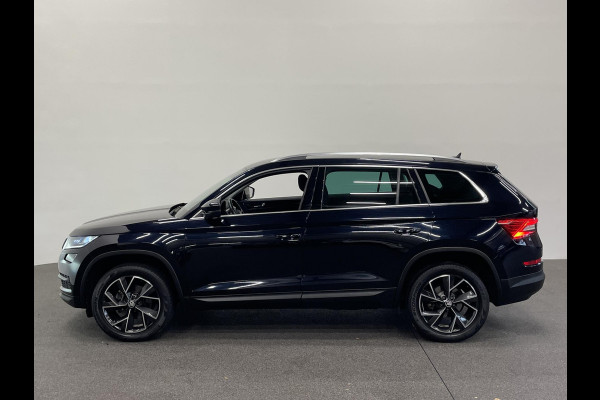 Škoda Kodiaq 1.5 TSI Sportline Business Airco ECC Navi Carplay 19" LM Velgen Leder/Alcantara PDC VA+ 360 Camera Stoelverwarming voor & achter