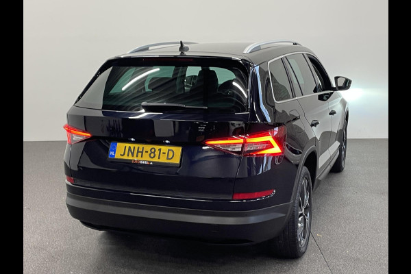 Škoda Kodiaq 1.5 TSI Sportline Business Airco ECC Navi Carplay 19" LM Velgen Leder/Alcantara PDC VA+ 360 Camera Stoelverwarming voor & achter