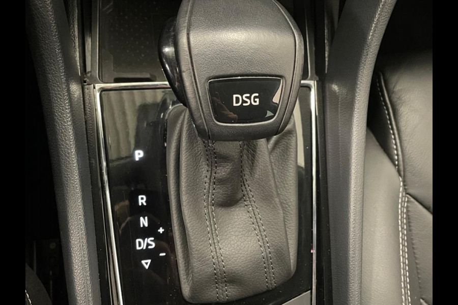 Škoda Kodiaq 1.5 TSI Sportline Business Airco ECC Navi Carplay 19" LM Velgen Leder/Alcantara PDC VA+ 360 Camera Stoelverwarming voor & achter
