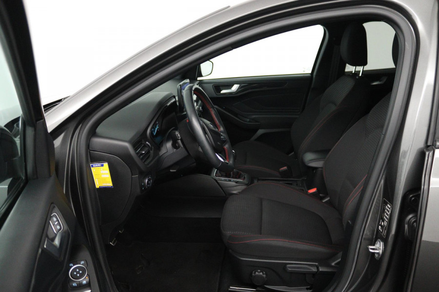 Ford Focus 1.0 EcoBoost Hybrid ST Line X Business (CAMERA, STOEL/STUUR VERWARMING, LANE-ASSIST, CRUISE CONTROL ADAPTIEF)