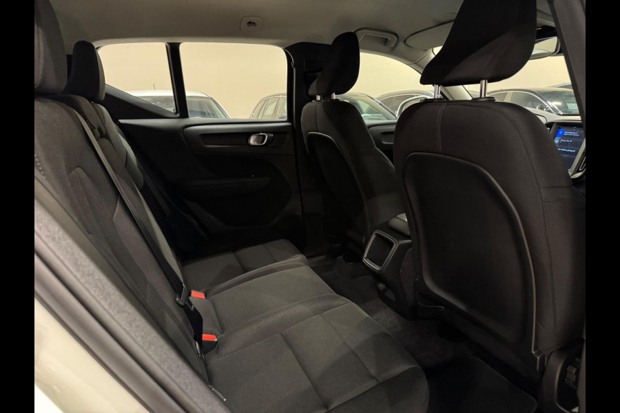 Volvo XC40 1.5 T3 163PK Momentum, Navi, Cruise, PDC, Clima, Voll Led, Bluetooth/Tel, Volledig Onderhouden