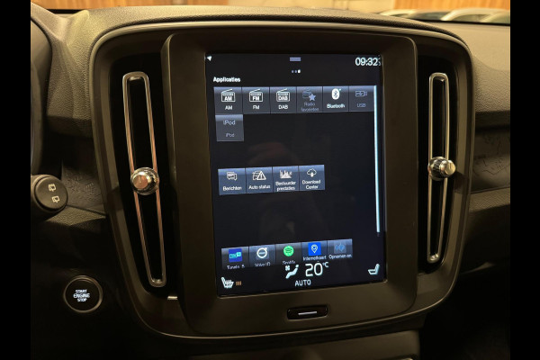 Volvo XC40 1.5 T3 163PK Momentum, Navi, Cruise, PDC, Clima, Voll Led, Bluetooth/Tel, Volledig Onderhouden