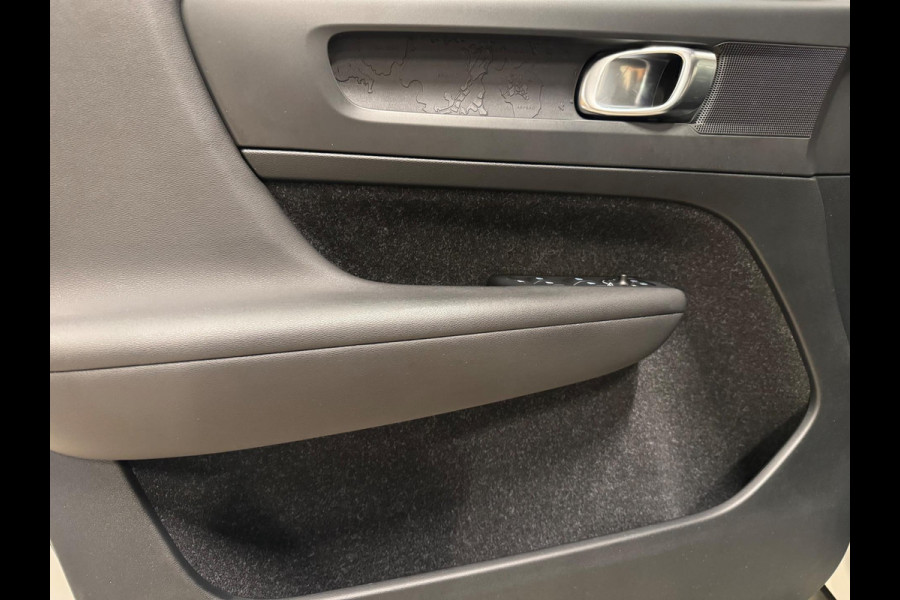 Volvo XC40 1.5 T3 163PK Momentum, Navi, Cruise, PDC, Clima, Voll Led, Bluetooth/Tel, Volledig Onderhouden